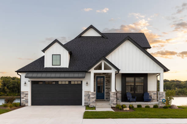 Best Emergency Roof Repair Services  in Mount Pocono, PA